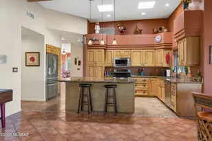 2210 N Arbor Vista Dr, Tucson, AZ 85749 - Photo 5