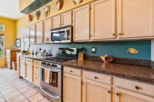 3776 N Creekside Pl, Tucson, AZ 85750 - Photo 3
