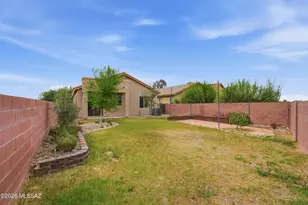 584 N Highlands Grove Ln, Sahuarita, AZ 85629 - Photo 27