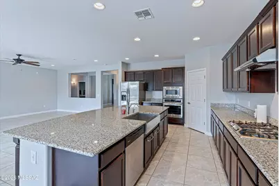 9636 N Havenwood Way, Marana, AZ 85653 - Photo 9