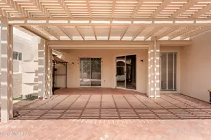 651 W Camino del Bondadoso, Green Valley, AZ 85614 - Photo 5