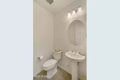 2324 E Dream Catcher Drive, Green Valley, AZ 85614 - Photo 15