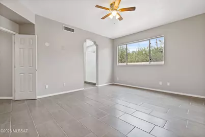 2430 N Quesnel Loop, Tucson, AZ 85715 - Photo 29