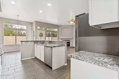 2430 N Quesnel Loop, Tucson, AZ 85715 - Photo 23