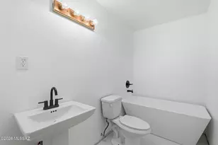 3749 W Horizon Hills Dr, Tucson, AZ 85741 - Photo 25
