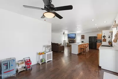 3749 W Horizon Hills Drive, Tucson, AZ 85741 - Photo 17