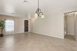 12973 N Yellow Orchid Dr, Oro Valley, AZ 85755 - Photo 5