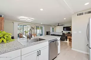 9125 E Calle Cascada, Tucson, AZ 85715 - Photo 15