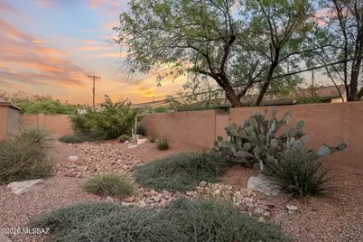 2534 E Florence Drive, Tucson, AZ 85716 - Photo 33