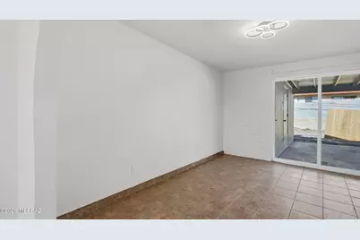 1846 W Caravelle Road, Tucson, AZ 85713 - Photo 3