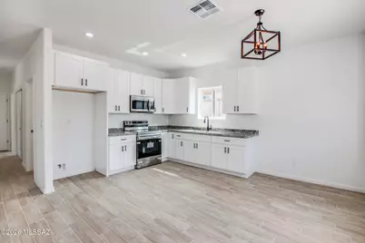 [Address not provided], Tucson, AZ 85705 - Photo 15