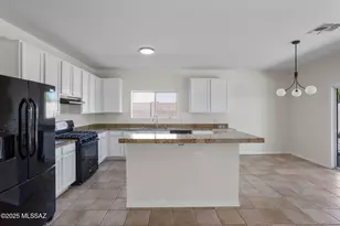 3347 S Desert Scroll Pl, Tucson, AZ 85735 - Photo 11