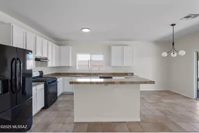 3347 S Desert Scroll Place, Tucson, AZ 85735 - Photo 3