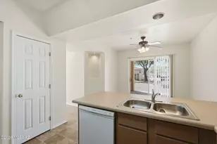 1598 N Paseo La Tinaja, Green Valley, AZ 85614 - Photo 15