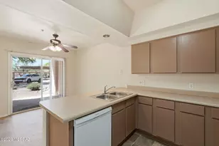 1598 N Paseo La Tinaja, Green Valley, AZ 85614 - Photo 13