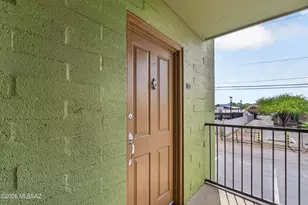 921 N Euclid Ave, Tucson, AZ 85719 - Photo 3