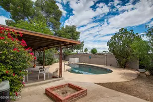 9352 E Palm Tree Dr, Tucson, AZ 85710 - Photo 15