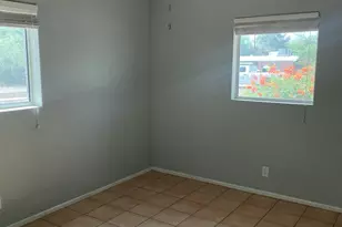 1172 E Allen Rd, Tucson, AZ 85719 - Photo 15