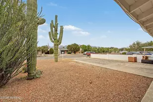 1172 E Allen Rd, Tucson, AZ 85719 - Photo 25