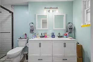 1172 E Allen Rd, Tucson, AZ 85719 - Photo 13