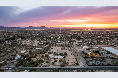 9045 N Shannon Road, Tucson, AZ 85742 - Photo 23