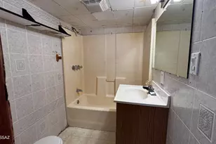 17625 W Oatman Rd, Marana, AZ 85653 - Photo 21