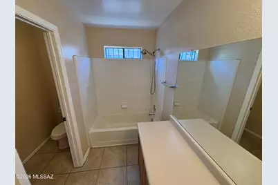 1725 W Sauvignon Drive, Tucson, AZ 85746 - Photo 11