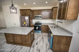 282 Via Italia, Rio Rico, AZ 85648 - Photo 15
