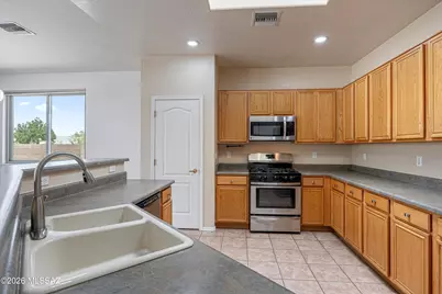 419 N Dijon Court, Tucson, AZ 85748 - Photo 15