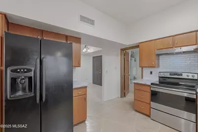 6822 E Brownstone Place, Tucson, AZ 85750 - Photo 11