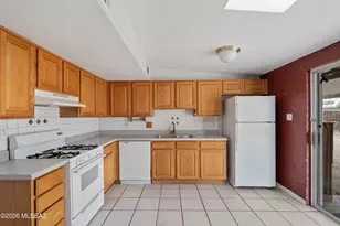 1501 W La Pasadita St, Tucson, AZ 85705 - Photo 7