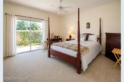 8760 E Kenyon Terrace Drive, Tucson, AZ 85710 - Photo 9
