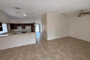1821 W Mountain Oak Ln, Tucson, AZ 85746 - Photo 7
