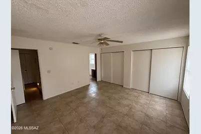 1821 W Mountain Oak Lane, Tucson, AZ 85746 - Photo 9