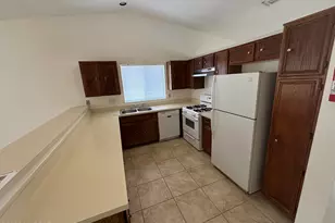 1821 W Mountain Oak Ln, Tucson, AZ 85746 - Photo 5