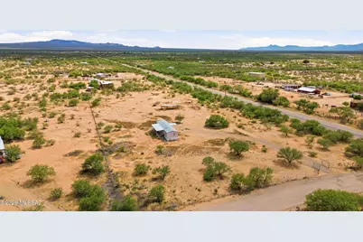 11765 W Eagles Wing Way, Tucson, AZ 85735 - Photo 25
