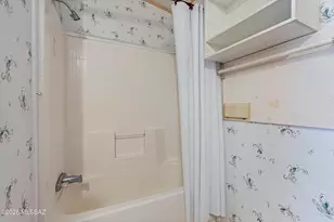 1624 W Coralbrooke Dr, Tucson, AZ 85705 - Photo 21