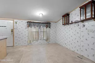 1624 W Coralbrooke Dr, Tucson, AZ 85705 - Photo 9