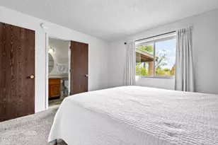 10181 N Hacienda Hermosa Dr, Tucson, AZ 85737 - Photo 19