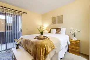 1810 E Blacklidge Dr, Tucson, AZ 85719 - Photo 11