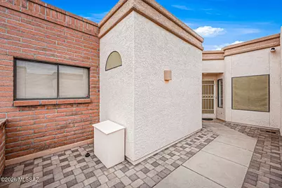 1505 W Vuelta Salvatierra, Green Valley, AZ 85622 - Photo 5