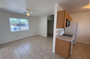 247 S Cherry Ave, Tucson, AZ 85719 - Photo 3