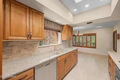 2025 W Ashbrook Drive, Tucson, AZ 85704 - Photo 3