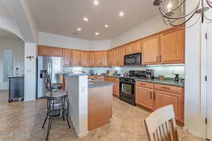 5937 S Scarlet Sky Pl, Green Valley, AZ 85622 - Photo 17