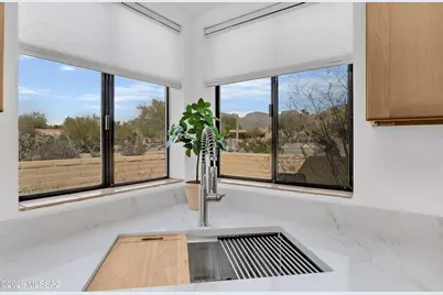 1230 E Placita Del Cervato, Tucson, AZ 85718 - Photo 9