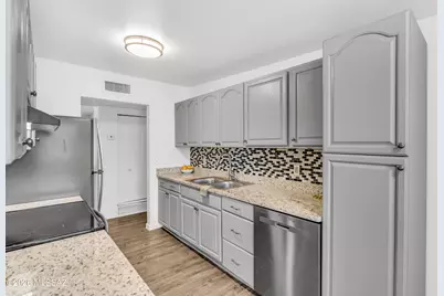 6501 E Brooks Drive, Tucson, AZ 85730 - Photo 7