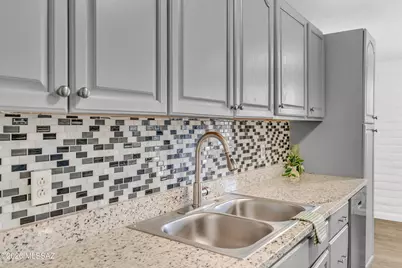 6501 E Brooks Drive, Tucson, AZ 85730 - Photo 11