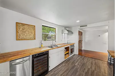 7951 E Hawthorne Street, Tucson, AZ 85710 - Photo 17