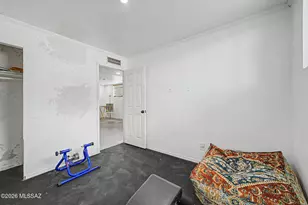 7951 E Hawthorne St, Tucson, AZ 85710 - Photo 29