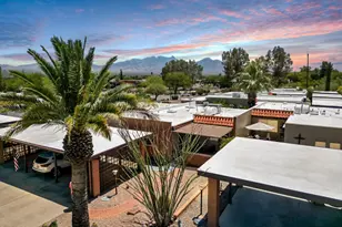 365 W Calle De La Amistad, Green Valley, AZ 85614 - Photo 1